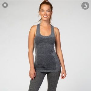 PinkBlush Mono B active tank